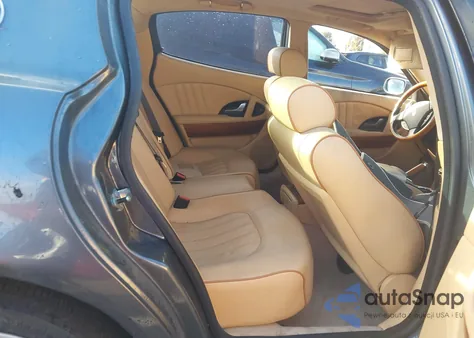 2007 Maserati Quattroporte Base Duoselect/Executive Duoselect/Sport Gt Duoselect z USA, uszkodzony, nr VIN ZAMCE39A470028563